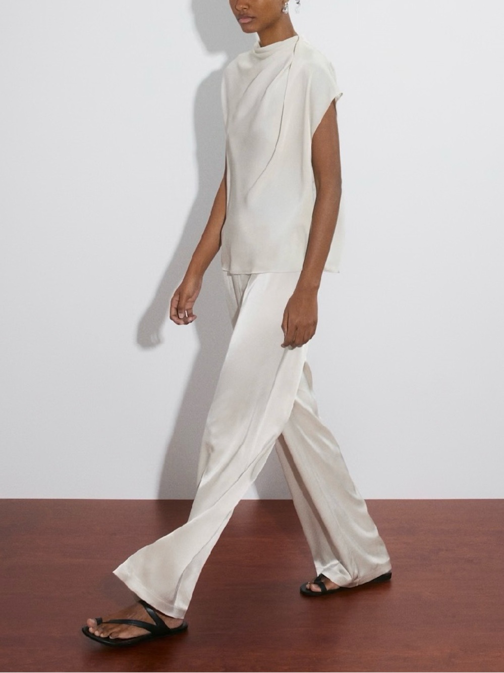 NWT Babaton Archer Pant Cream Wide-Leg Satin Pants